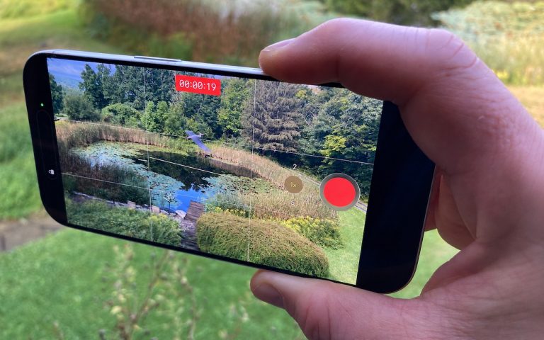 Take Quick Videos with the Camera Control